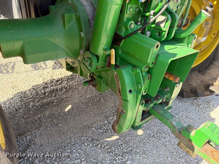 image for item EO8639 2007 John Deere 7830 MFWD tractor