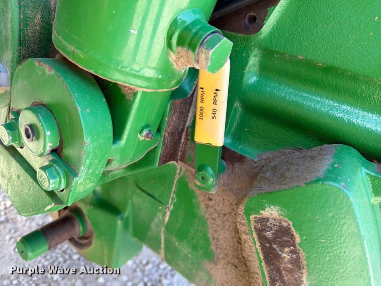 image for item EO8639 2007 John Deere 7830 MFWD tractor