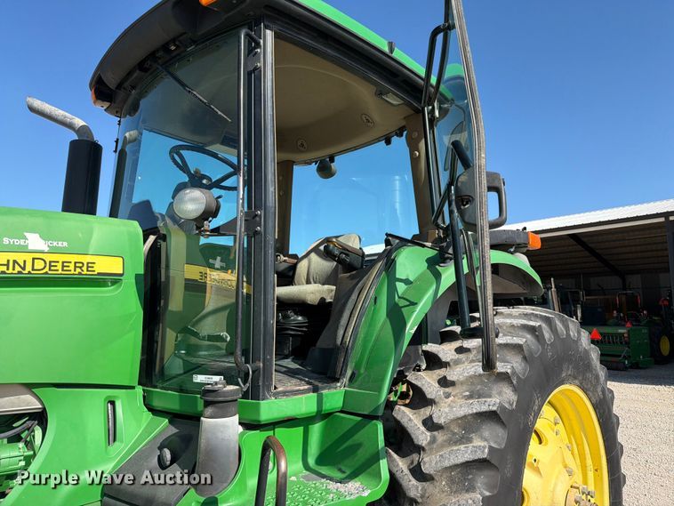 image for item EO8639 2007 John Deere 7830 MFWD tractor
