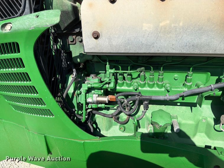 image for item EO8639 2007 John Deere 7830 MFWD tractor