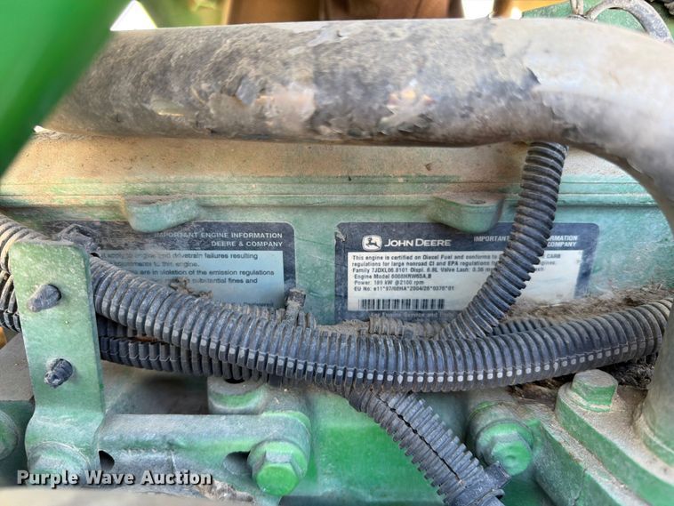image for item EO8639 2007 John Deere 7830 MFWD tractor