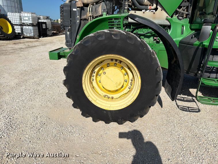 image for item EO8639 2007 John Deere 7830 MFWD tractor