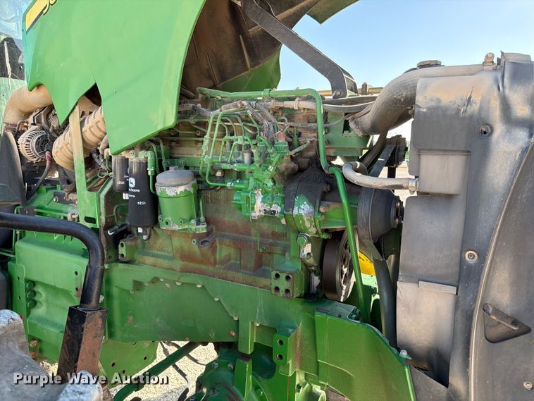 image for item EO8640 2004 John Deere 8320 MFWD tractor