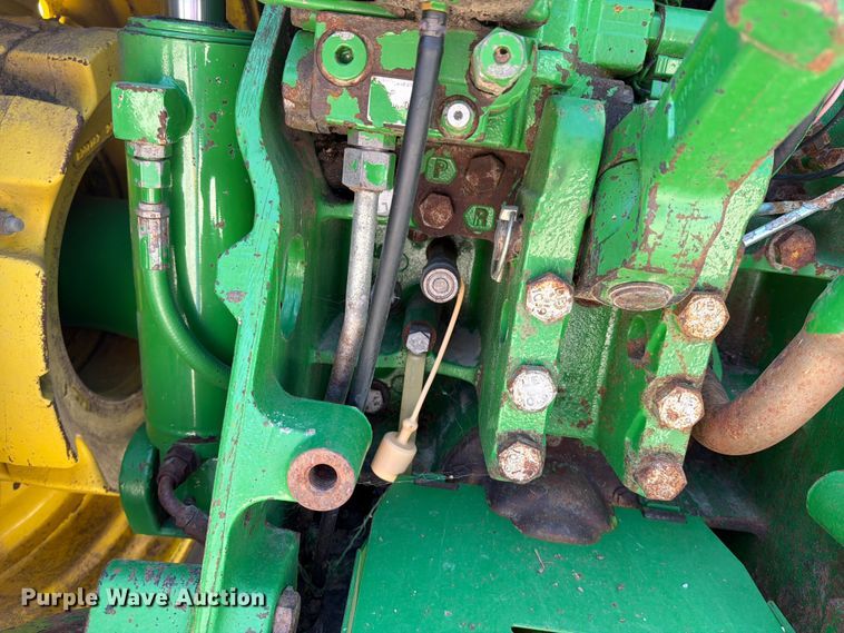 image for item EO8640 2004 John Deere 8320 MFWD tractor