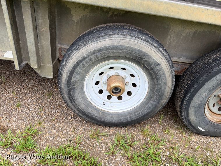 image for item EO8658 2008 Kodiak livestock trailer