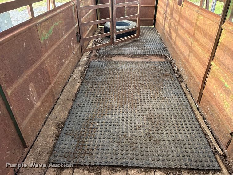 image for item ET0121 Shop Built livestock trailer