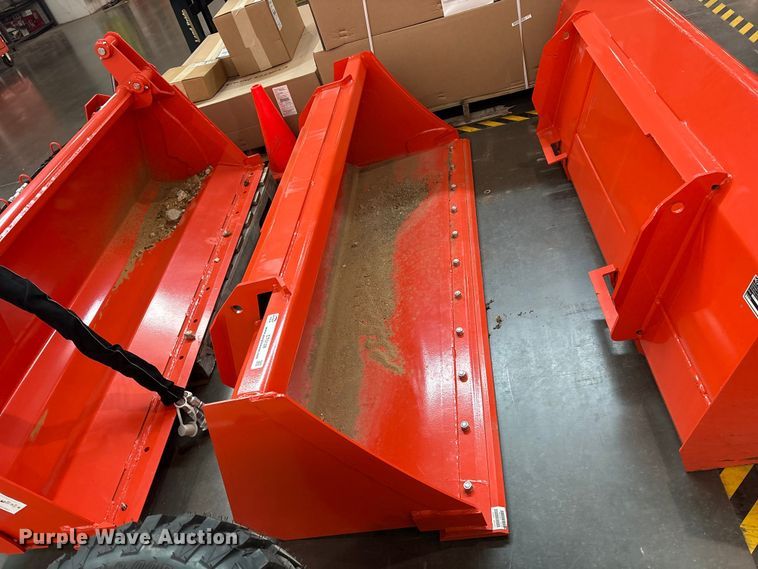 image for item ET0128 Kubota L2291 bucket