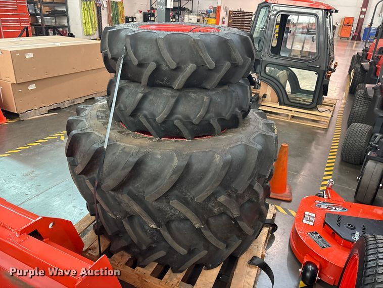 image for item ET0131 (4) tires and wheels