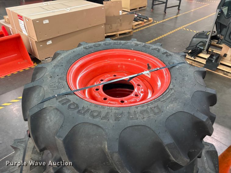 image for item ET0131 (4) tires and wheels