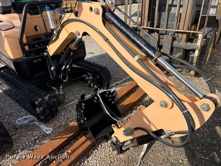 image for item ET0148 Erie EM15 mini excavator