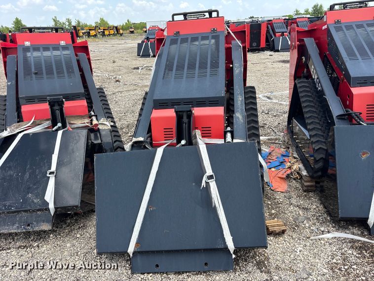 image for item ET0174 2024 Erie SCL850 compact utility loader