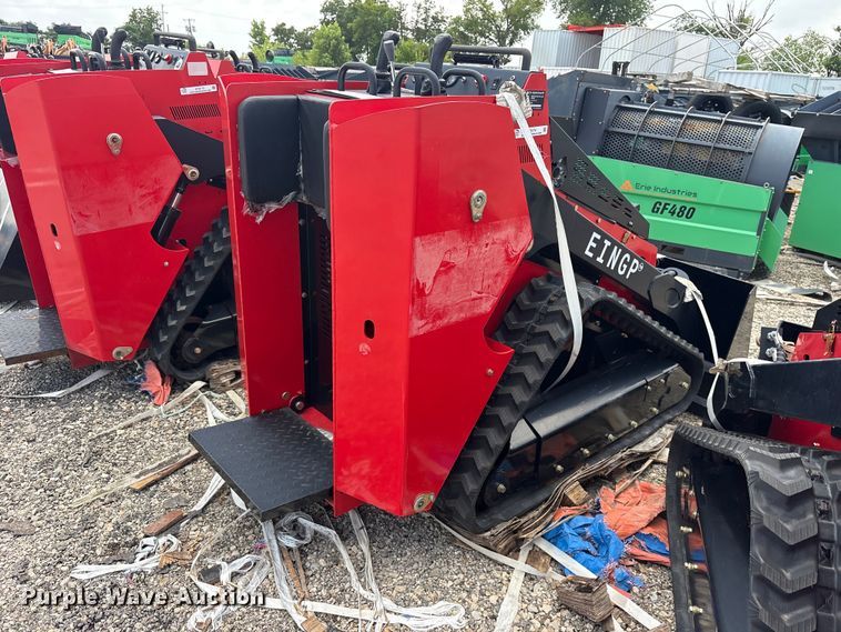 image for item ET0174 2024 Erie SCL850 compact utility loader