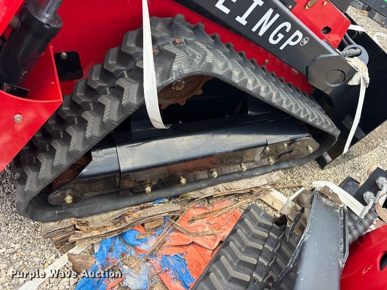 image for item ET0174 2024 Erie SCL850 compact utility loader