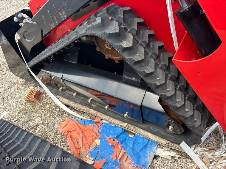 image for item ET0174 2024 Erie SCL850 compact utility loader