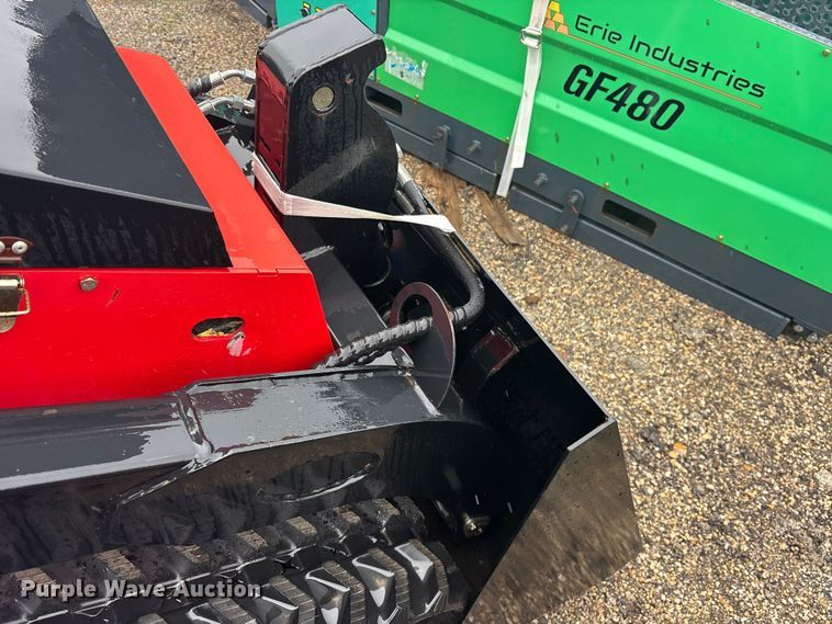 image for item ET0186 Erie SCL850 compact utility loader