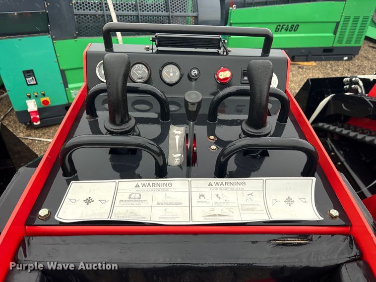 image for item ET0186 Erie SCL850 compact utility loader