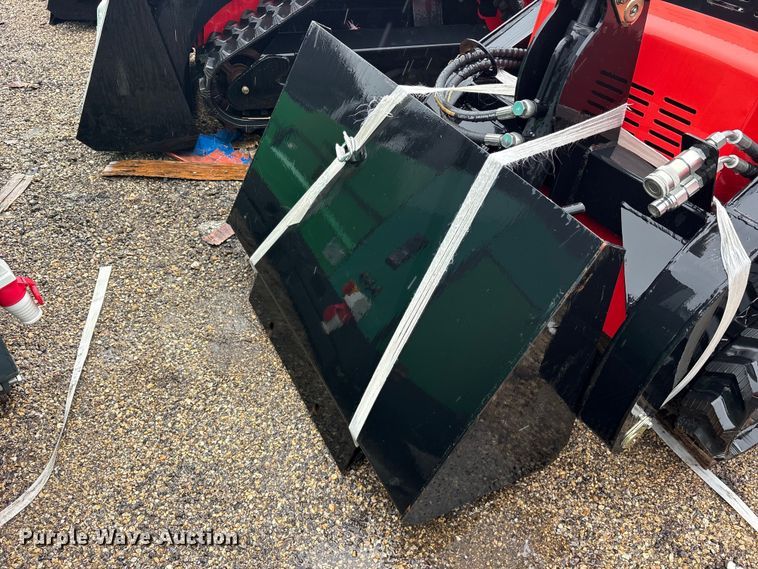 image for item ET0187 2824 Erie SCL850 compact utility loader