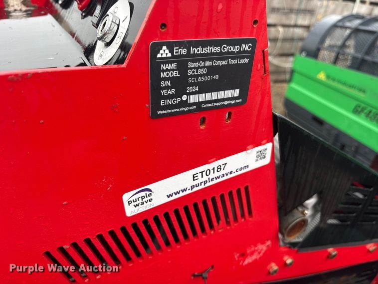 image for item ET0187 2824 Erie SCL850 compact utility loader