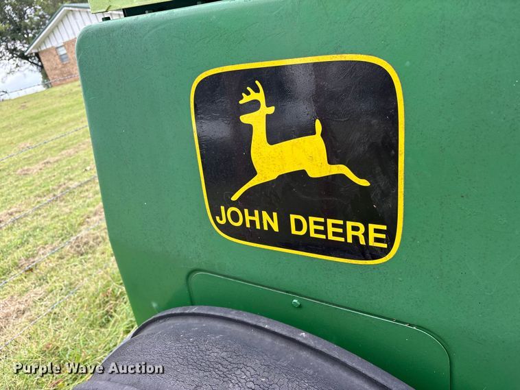 image for item ET0318 John Deere 8300 grain drill