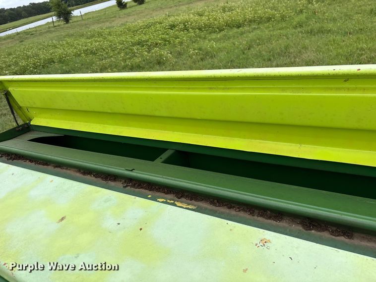 image for item ET0318 John Deere 8300 grain drill