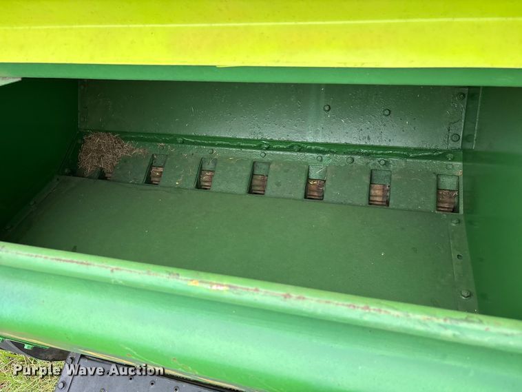 image for item ET0318 John Deere 8300 grain drill