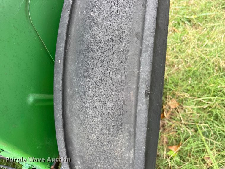 image for item ET0318 John Deere 8300 grain drill