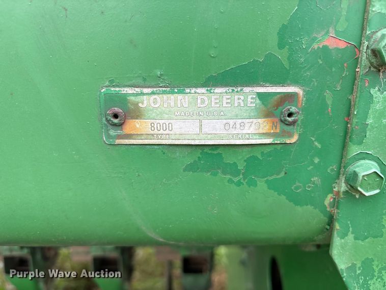 image for item ET0318 John Deere 8300 grain drill