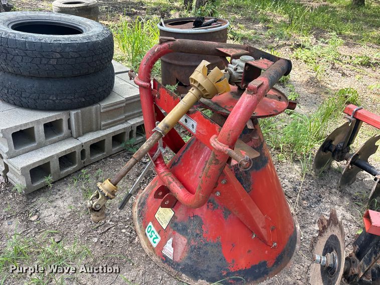 image for item ET0323 Tractor attachments