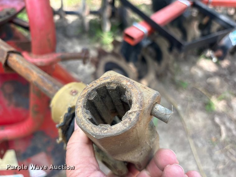 image for item ET0323 Tractor attachments
