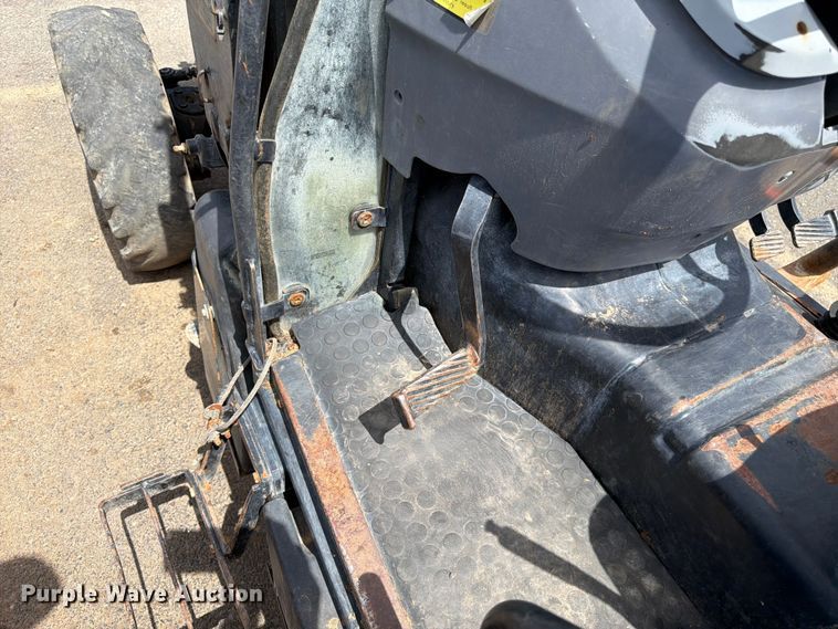 image for item ET0698 2020 New holland T4.80V MFWD tractor