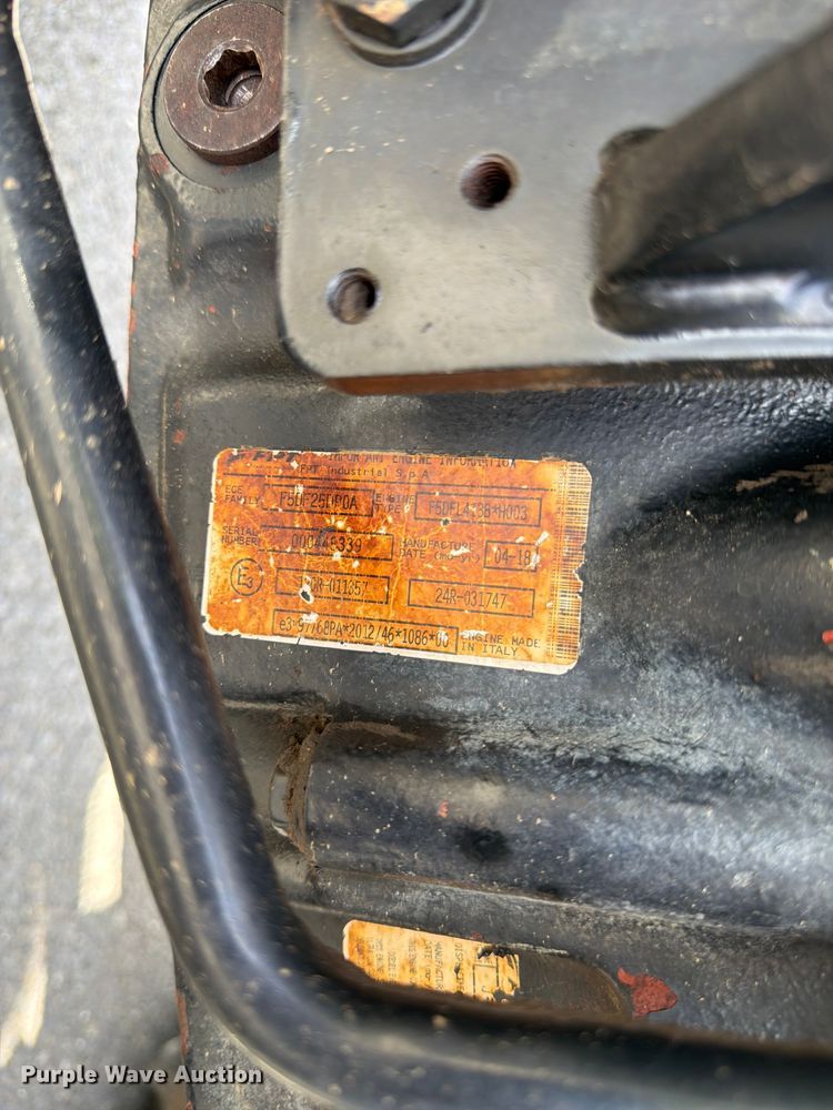 image for item ET0699 2018 New Holland T4.80V MFWD tractor