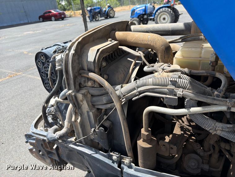image for item ET0699 2018 New Holland T4.80V MFWD tractor