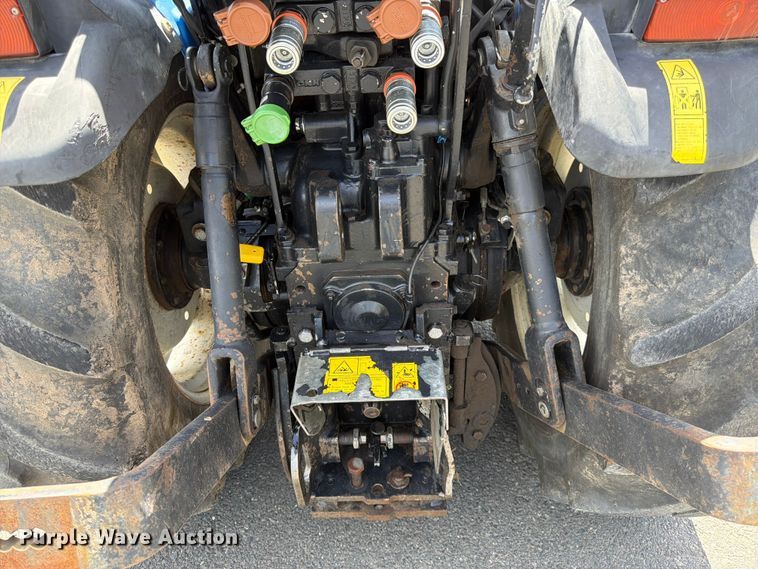image for item ET0699 2018 New Holland T4.80V MFWD tractor