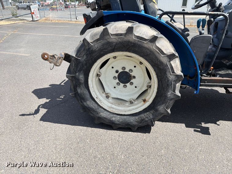 image for item ET0699 2018 New Holland T4.80V MFWD tractor