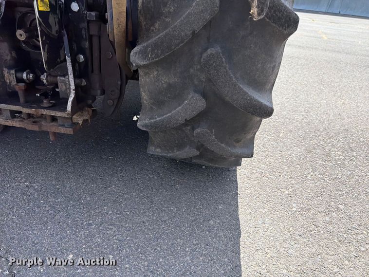 image for item ET0699 2018 New Holland T4.80V MFWD tractor