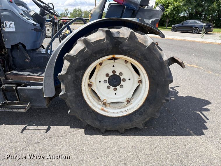 image for item ET0699 2018 New Holland T4.80V MFWD tractor