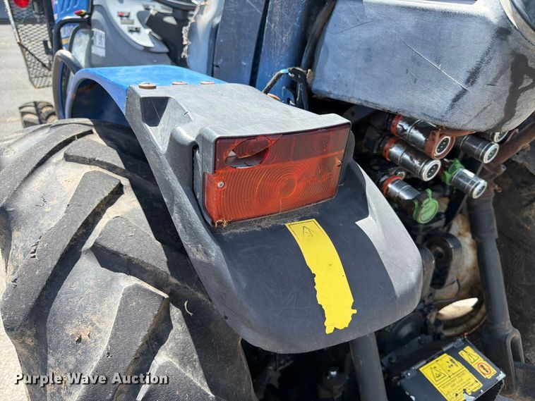 image for item ET0700 2018 New Holland T4.80V MFWD tractor