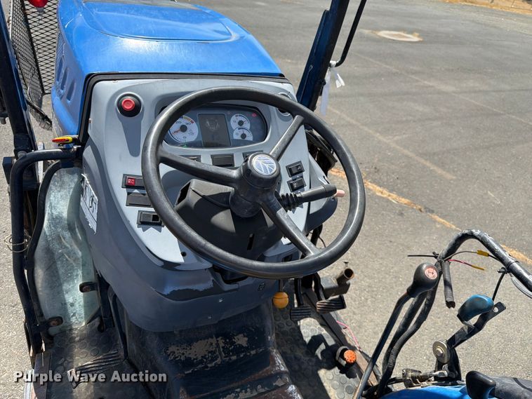 image for item ET0700 2018 New Holland T4.80V MFWD tractor