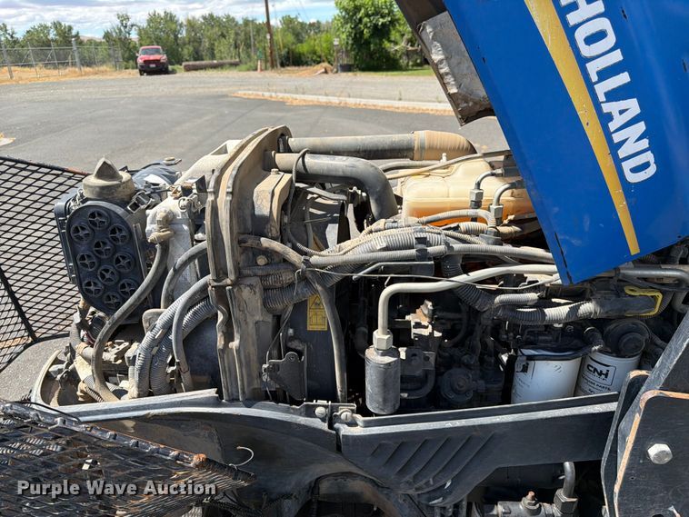 image for item ET0700 2018 New Holland T4.80V MFWD tractor