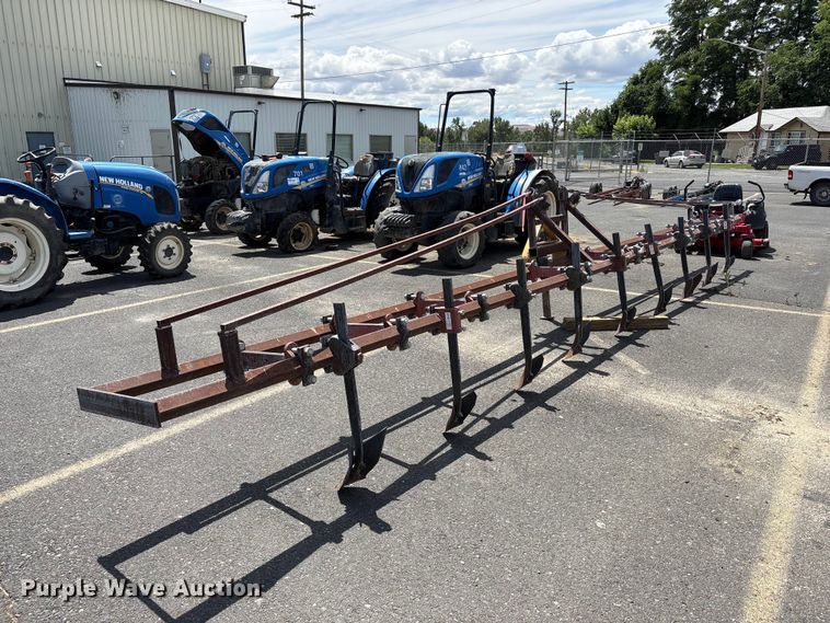 image for item ET0701 sweep plow