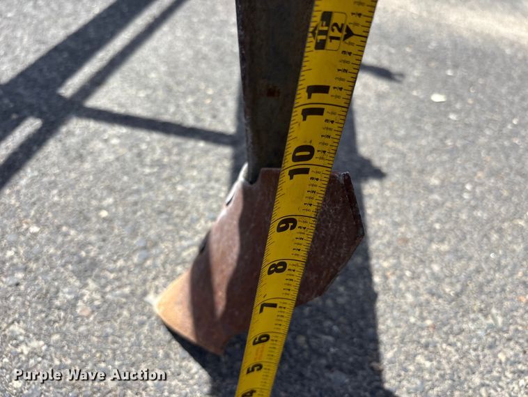 image for item ET0701 sweep plow