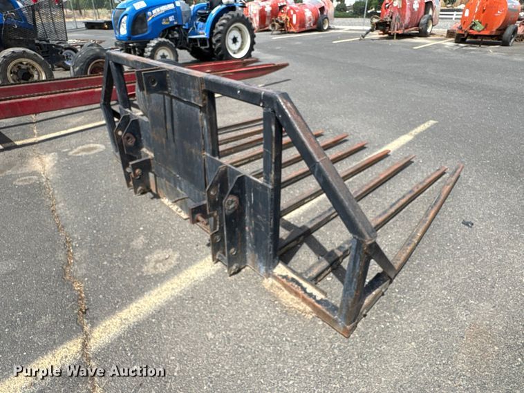 image for item ET0706 Orchard bin loader