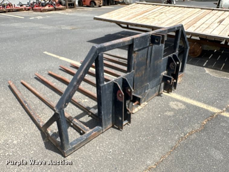 image for item ET0706 Orchard bin loader