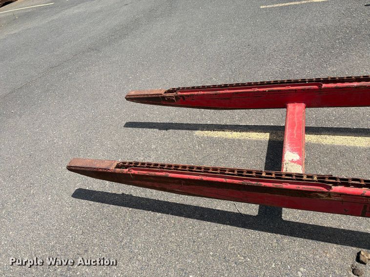 image for item ET0707 Orchard bin trailer