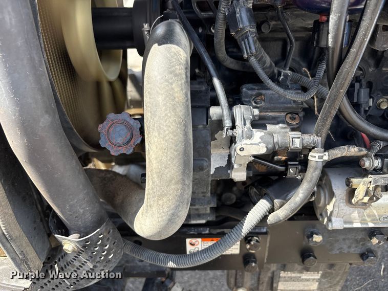 image for item ET0708 2018 New Holland Workmaster 35 MFWD tractor