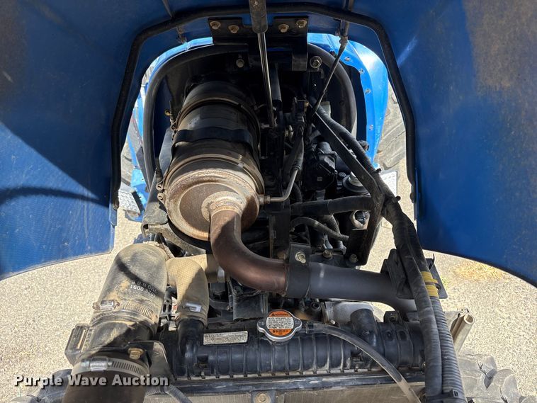 image for item ET0708 2018 New Holland Workmaster 35 MFWD tractor