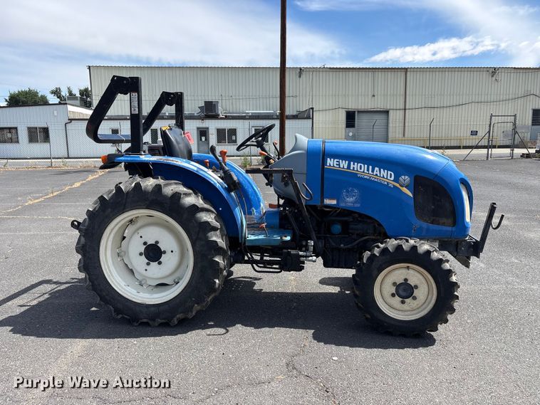 image for item ET0712 New Holland Workmaster 35 MFWD tractor