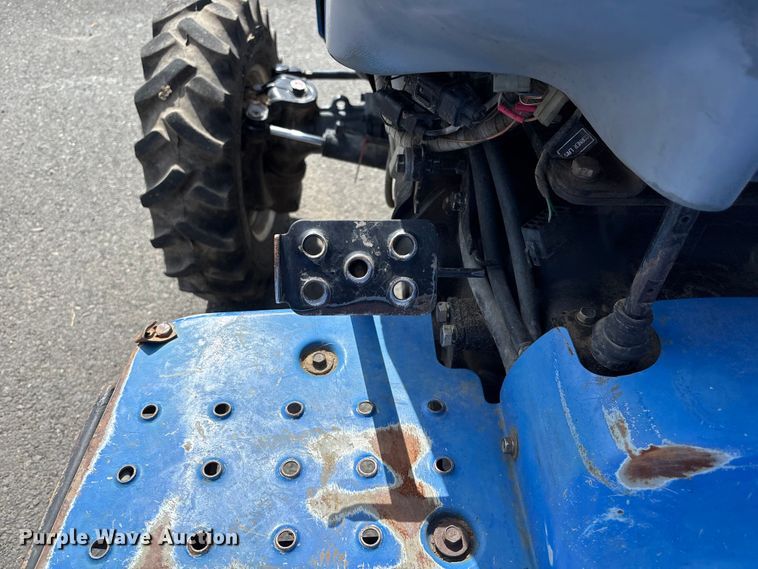 image for item ET0712 New Holland Workmaster 35 MFWD tractor