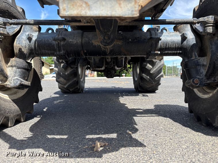 image for item ET0712 New Holland Workmaster 35 MFWD tractor