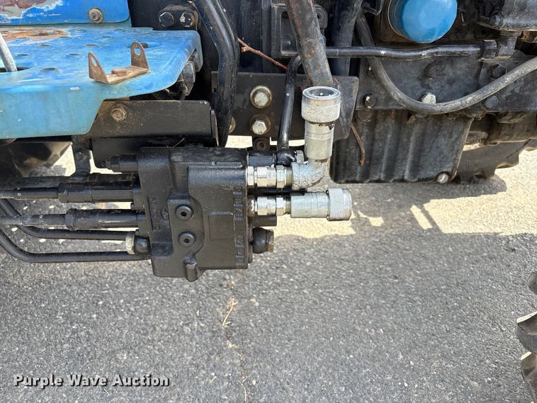 image for item ET0712 New Holland Workmaster 35 MFWD tractor